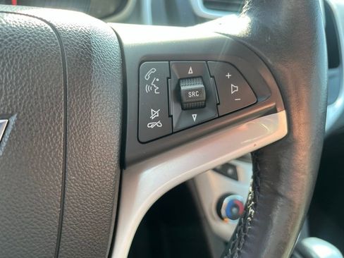 Used 2018 Chevrolet Sonic Premier image 19