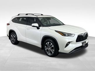 Used 2021 Toyota Highlander XLE AWD/4WD 360° Tour