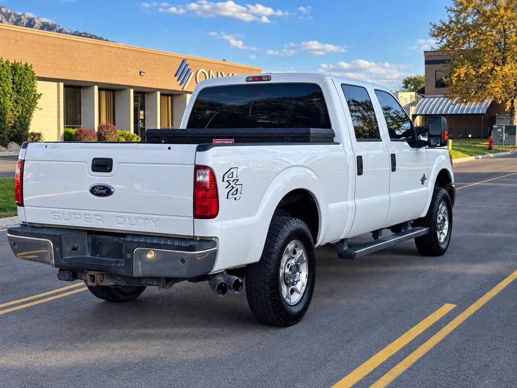 Used 2016 Ford F250 XLT w/ XLT Value Package AWD/4WD image 5
