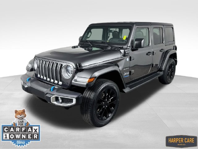 Used 2022 Jeep Wrangler Unlimited Sahara w/ Cold Weather Group AWD/4WD image 1