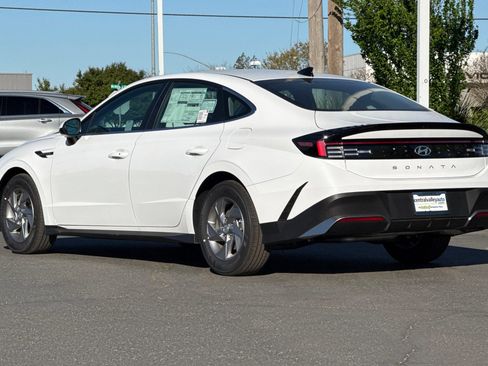 New 2026 Hyundai Sonata SE image 6