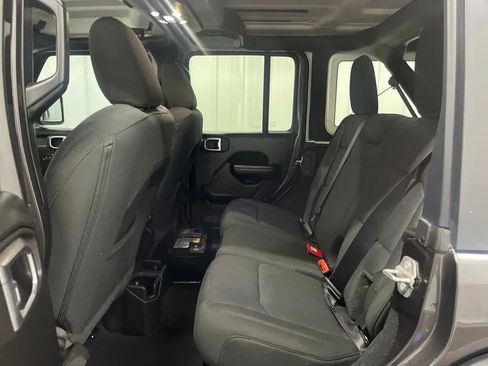 Used 2021 Jeep Wrangler Unlimited Sport AWD/4WD image 14