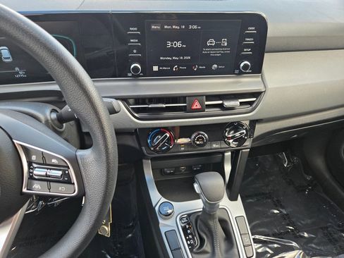 Certified 2026 Kia Seltos LX FWD image 21