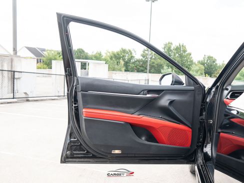 Used 2022 Toyota Camry XSE FWD image 34