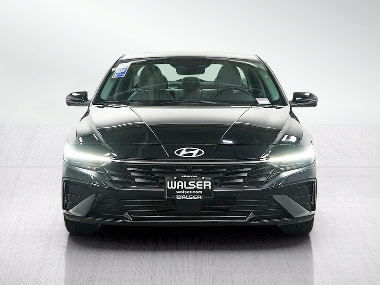 Used 2024 Hyundai Elantra Limited FWD image 8