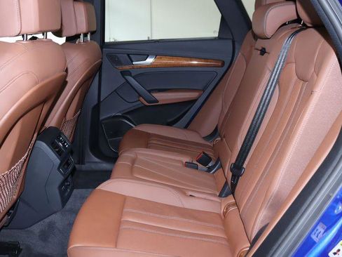 Used 2023 Audi Q5 e Premium Plus w/ Premium Plus Package AWD/4WD image 22
