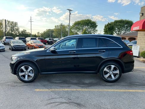 Used 2016 Mercedes-Benz GLC 300 4MATIC w/ Multimedia Package image 8