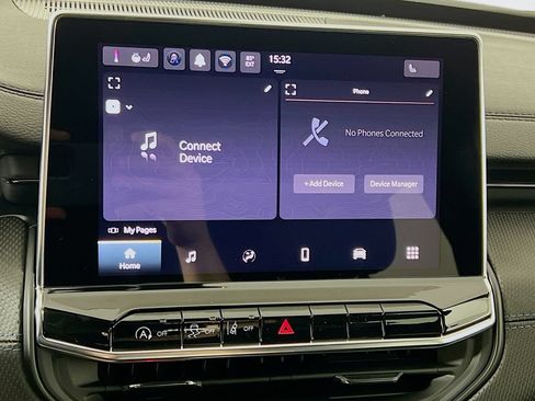 New 2026 Jeep Compass Latitude AWD/4WD image 14
