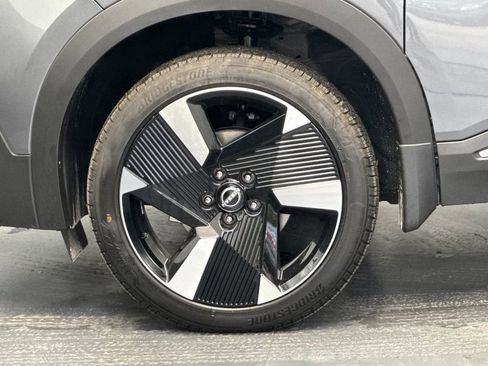 New 2026 Nissan Kicks SR w/ Cold Weather Package image 24