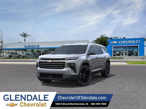 New 2026 Chevrolet Traverse LT w/ LPO, Floor Liner Package image 8