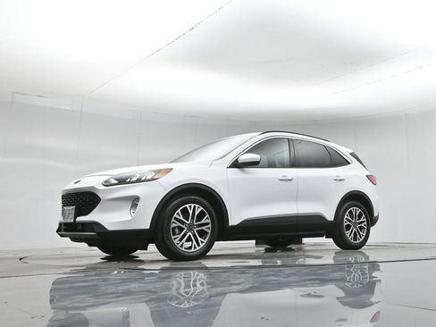 Used 2020 Ford Escape SEL image 46