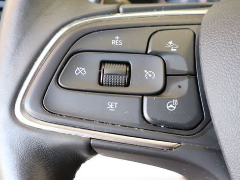 Used 2023 Buick Envision Preferred AWD/4WD image 26