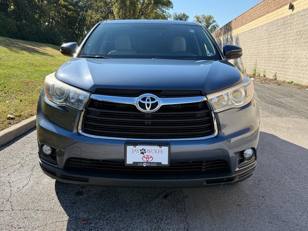 Used 2015 Toyota Highlander Plus AWD/4WD image 8