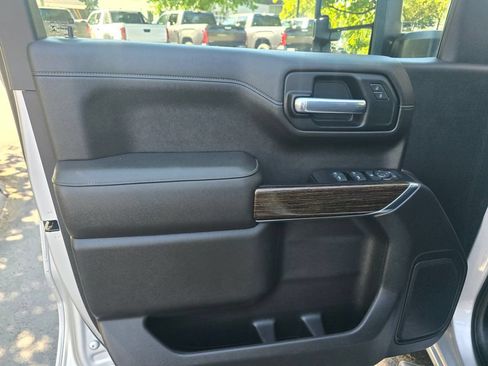 Used 2021 GMC Sierra 1500 Elevation AWD/4WD image 16