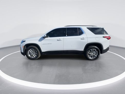 Used 2023 Chevrolet Traverse LT image 5