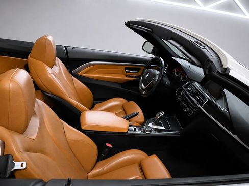 Used 2018 BMW 430i Convertible RWD image 5