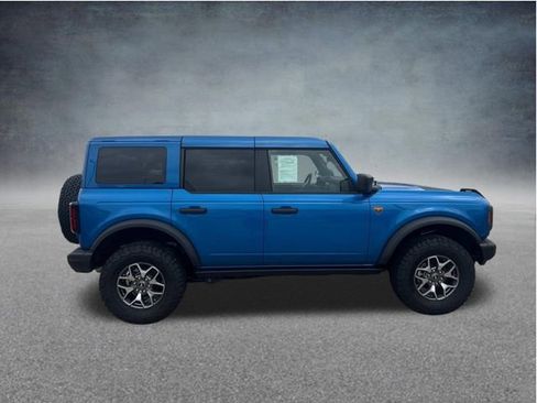 Used 2025 Ford Bronco Badlands AWD/4WD image 13