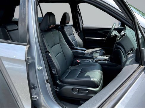 Used 2022 Honda Passport TrailSport image 29