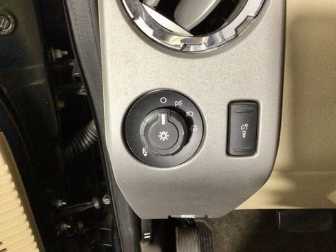 Used 2013 Ford F350 Lariat w/ Lariat Ultimate Pkg image 16