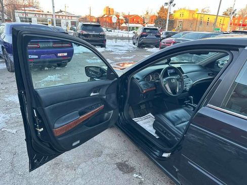 Used 2012 Honda Accord EX-L image 9