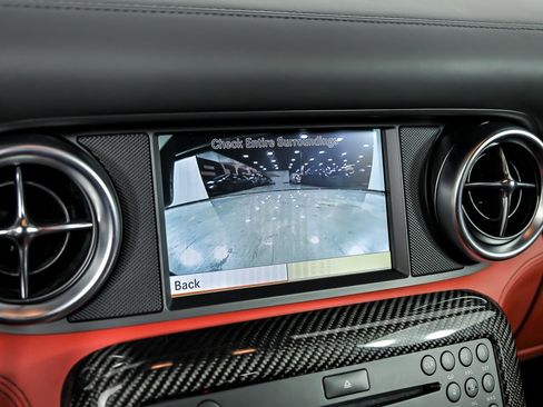 Used 2012 Mercedes-Benz SLS AMG Coupe image 31