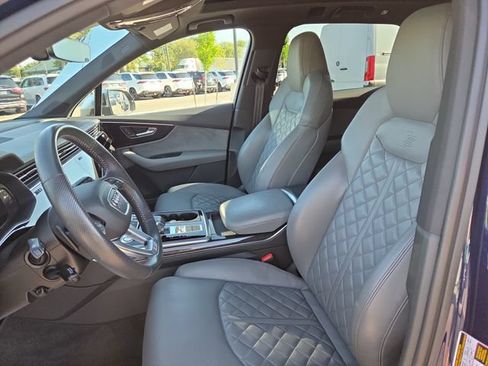 Used 2020 Audi SQ7 Premium Plus w/ Driver Assistance Package AWD/4WD image 23