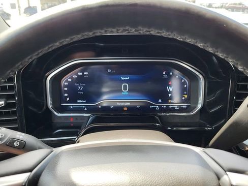 Used 2025 Chevrolet Silverado 1500 LT RWD image 5