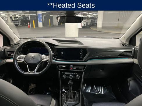 Used 2022 Volkswagen Taos SEL w/ Panoramic Sunroof Package AWD/4WD image 7