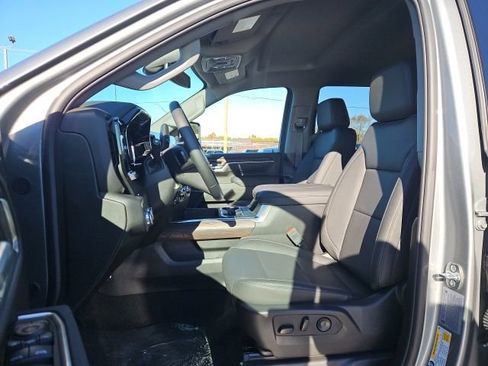 New 2026 GMC Sierra 2500 SLT w/ SLT Premium Package AWD/4WD image 26