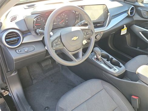 New 2026 Chevrolet Trax LS image 16