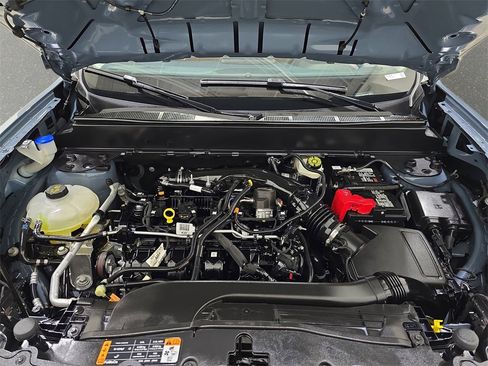 Used 2024 Ford Maverick Lariat w/ 4K Tow Package image 32