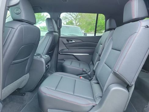 New 2026 Chevrolet Traverse Z71 w/ Driver Confidence Package image 7