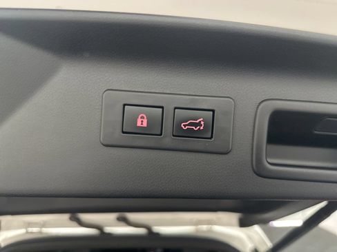 Used 2025 Subaru Forester Sport w/ Popular Package #1 AWD/4WD image 35