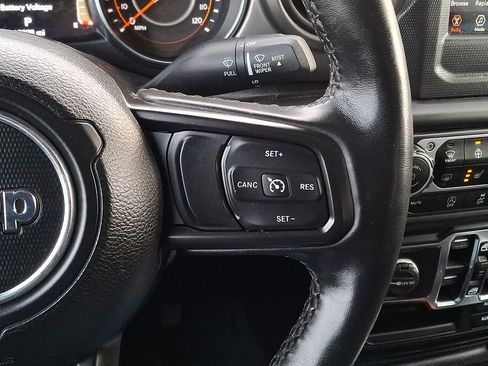 Used 2021 Jeep Gladiator Sport AWD/4WD image 21
