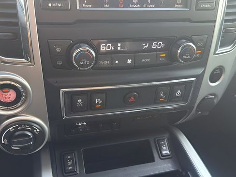 Used 2019 Nissan Titan PRO-4X w/ Pro-4x Convenience Package image 22