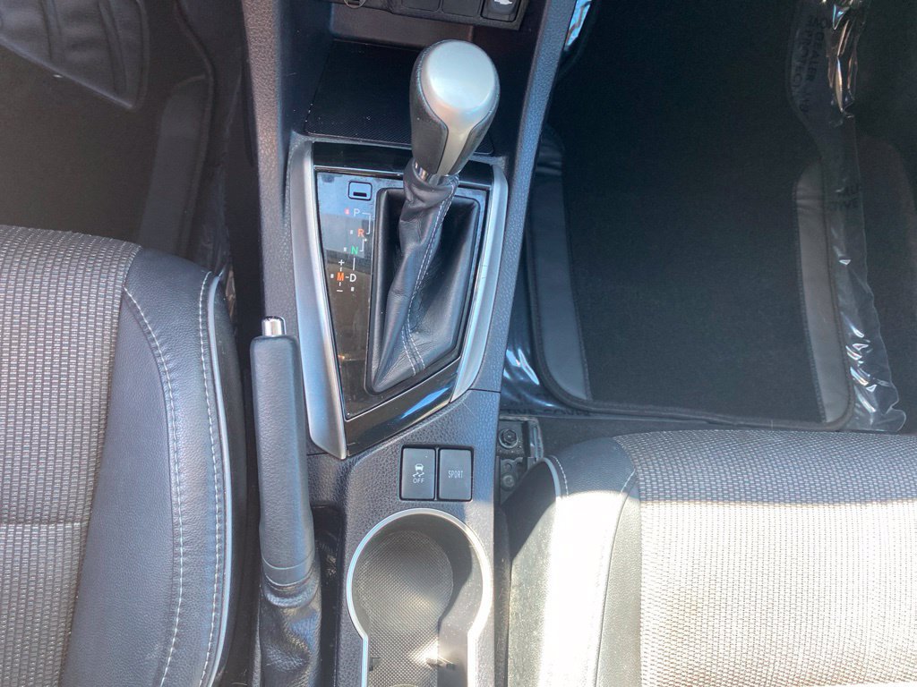 Used 2015 Toyota Corolla S FWD image 19
