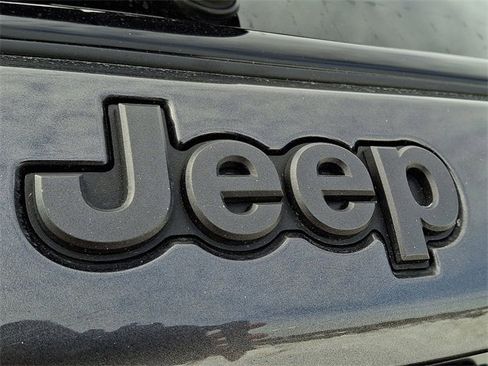 Used 2022 Jeep Compass Trailhawk w/ Trailhawk Convenience Group image 30