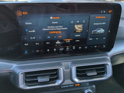 Used 2025 Ford Mustang Premium RWD image 16