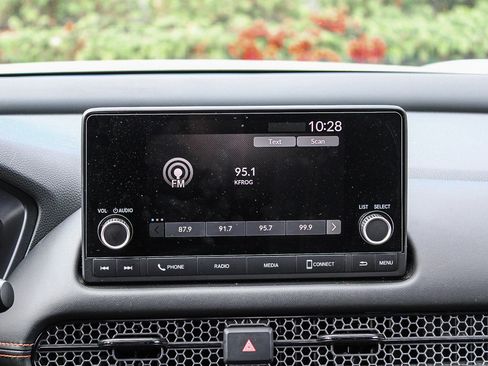 Certified 2025 Honda HR-V Sport image 16