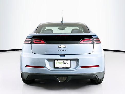 Used 2014 Chevrolet Volt FWD image 7