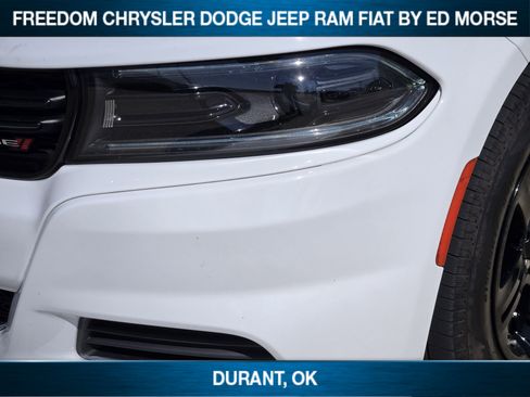 Used 2023 Dodge Charger SXT RWD image 5