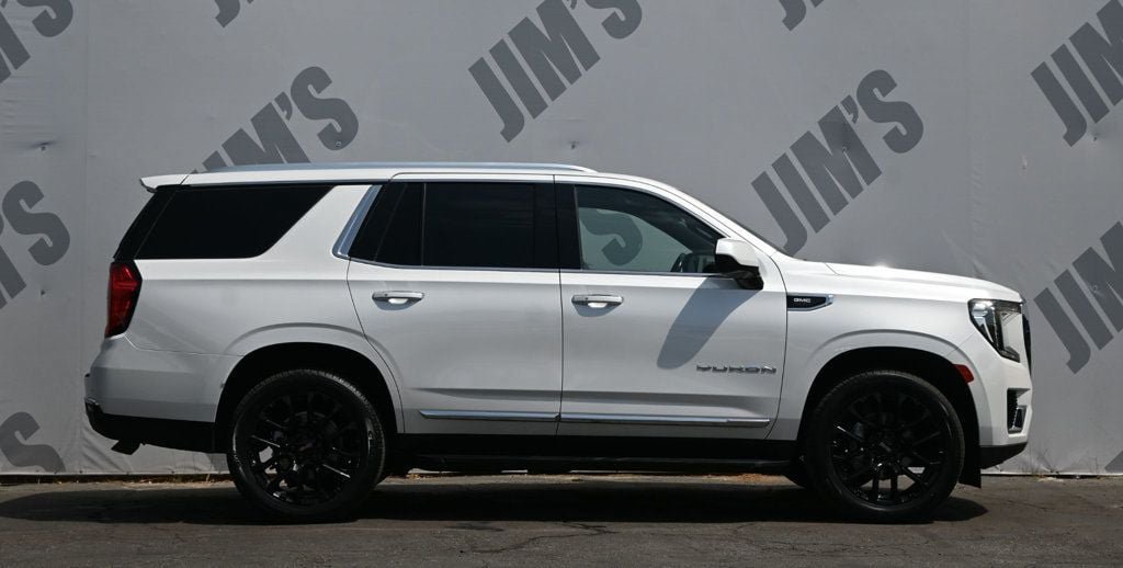 Used 2023 GMC Yukon SLT RWD image 4