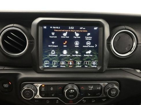 Used 2021 Jeep Wrangler Unlimited Sahara AWD/4WD image 14