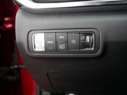 Used 2025 GMC Terrain Elevation w/ Elevation Premium Package image 26