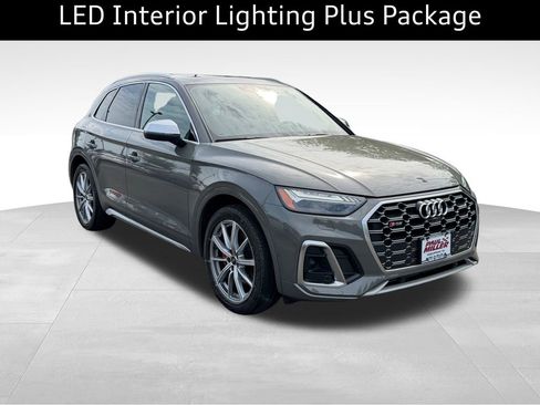 Used 2023 Audi SQ5 Prestige w/ Prestige Package AWD/4WD image 4