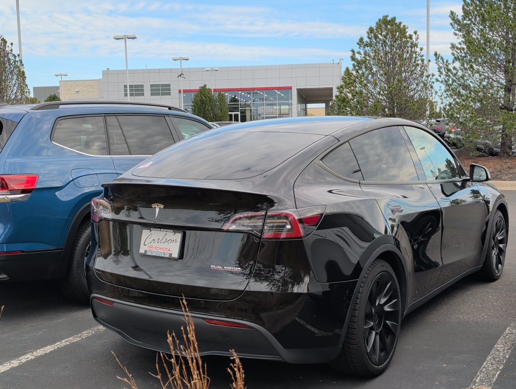 Used 2020 Tesla Model Y Performance AWD/4WD image 4