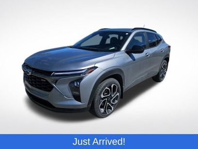 Certified 2025 Chevrolet Trax RS w/ Sunroof Package