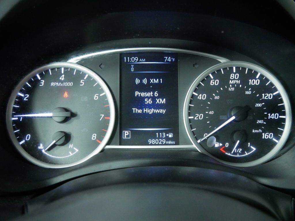 Used 2018 Nissan Sentra SV FWD image 26