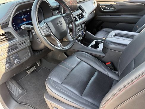 Used 2024 Chevrolet Tahoe RST w/ RST Performance Edition AWD/4WD image 19