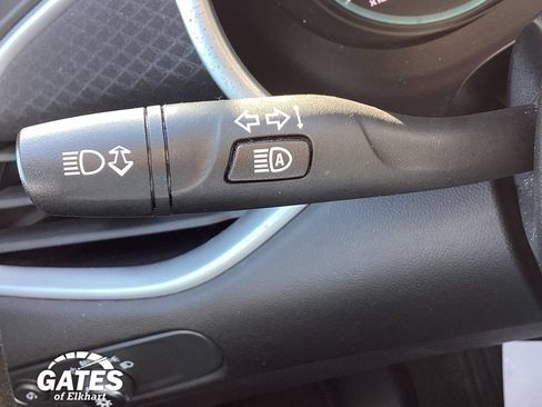 Used 2024 Chevrolet Malibu LT FWD image 24